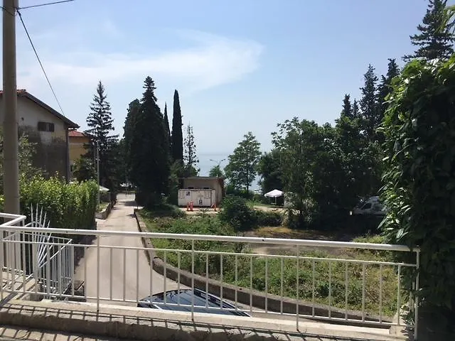 Christina Apartman *
